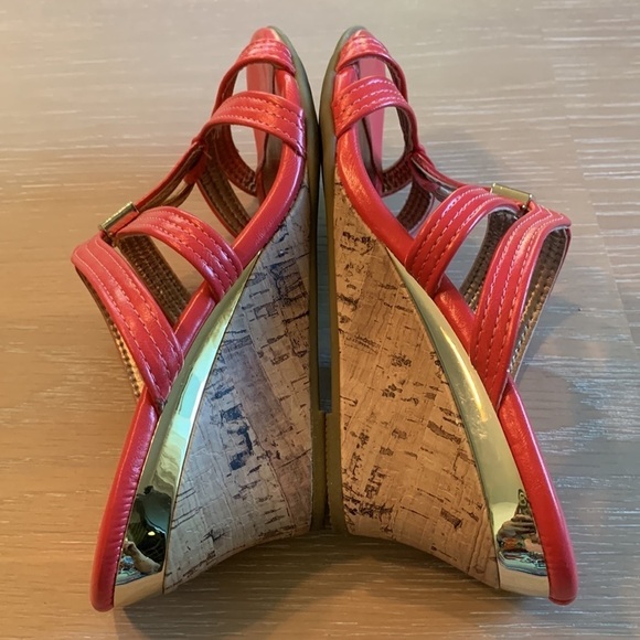 Solesensability Coral and Gold Cork Wedge sandals Sz 7, very good condition - Picture 6 of 7
